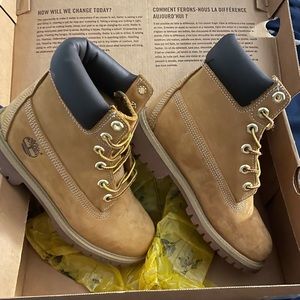 Brand New: Timberland 6" Premium Waterproof Boots 4Y